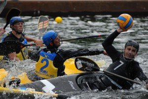 Ein schneller Sport, ein harter Sport, ein erfrischender Sport; und auf der Ruhr an der Werdener Brücke zu Hause; nun auf dem See.